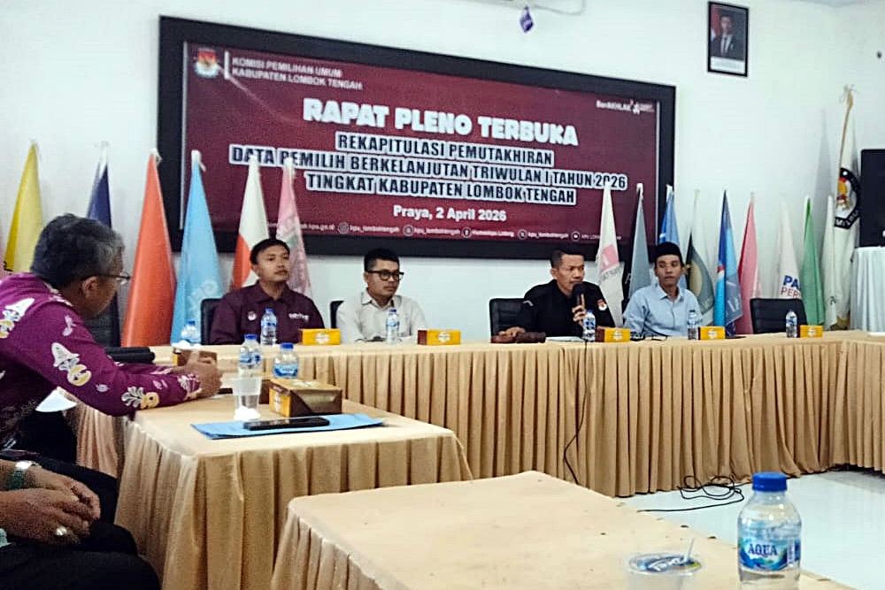 Rapat Konsolidasi Data dengan KPU